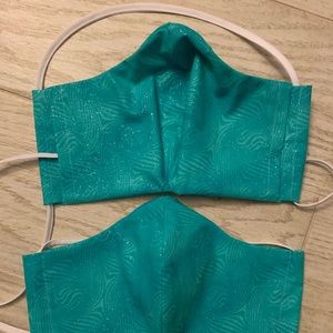 PPE 2-Layer Adjustable Face Mask Iridescent Green